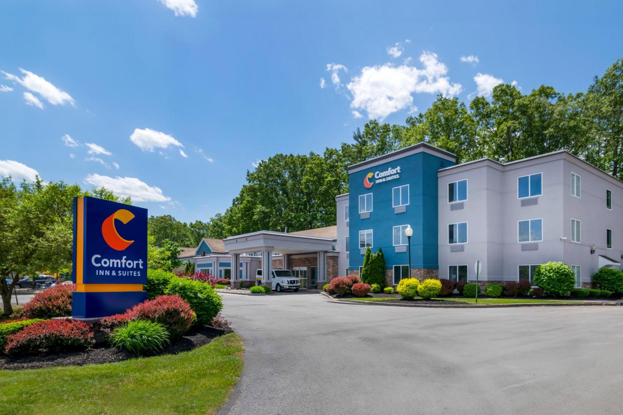 Comfort Inn & Suites Saratoga Springs Exterior foto