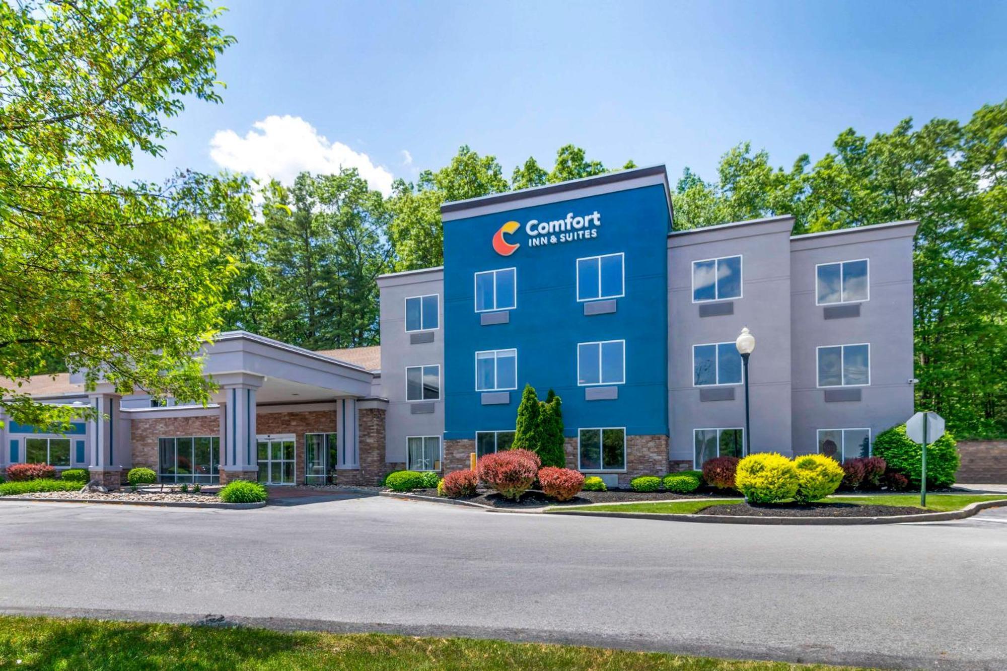 Comfort Inn & Suites Saratoga Springs Exterior foto